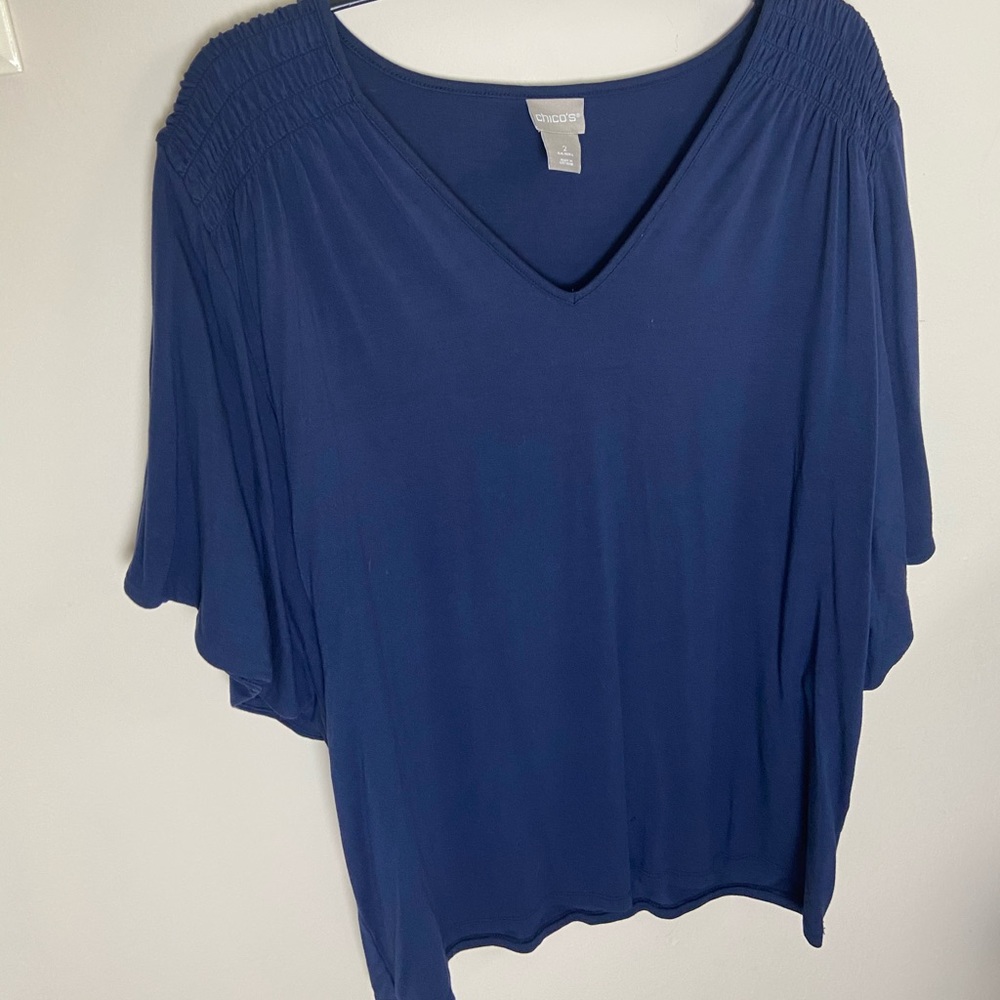 Chico’s tee